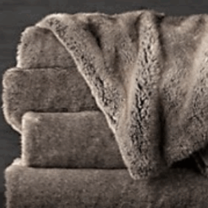 V DÉCor Throw Wolf Fur